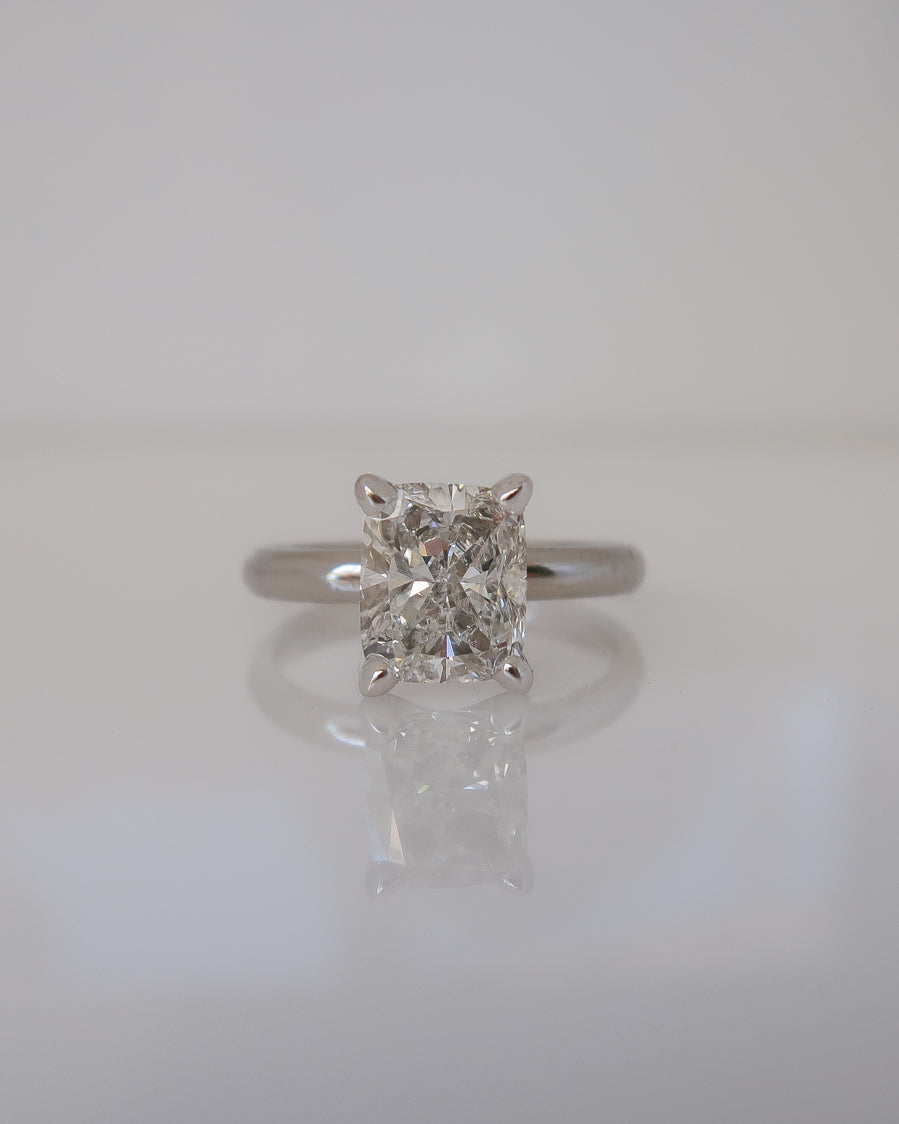 14k White gold diamond engagement ring cushion cut 